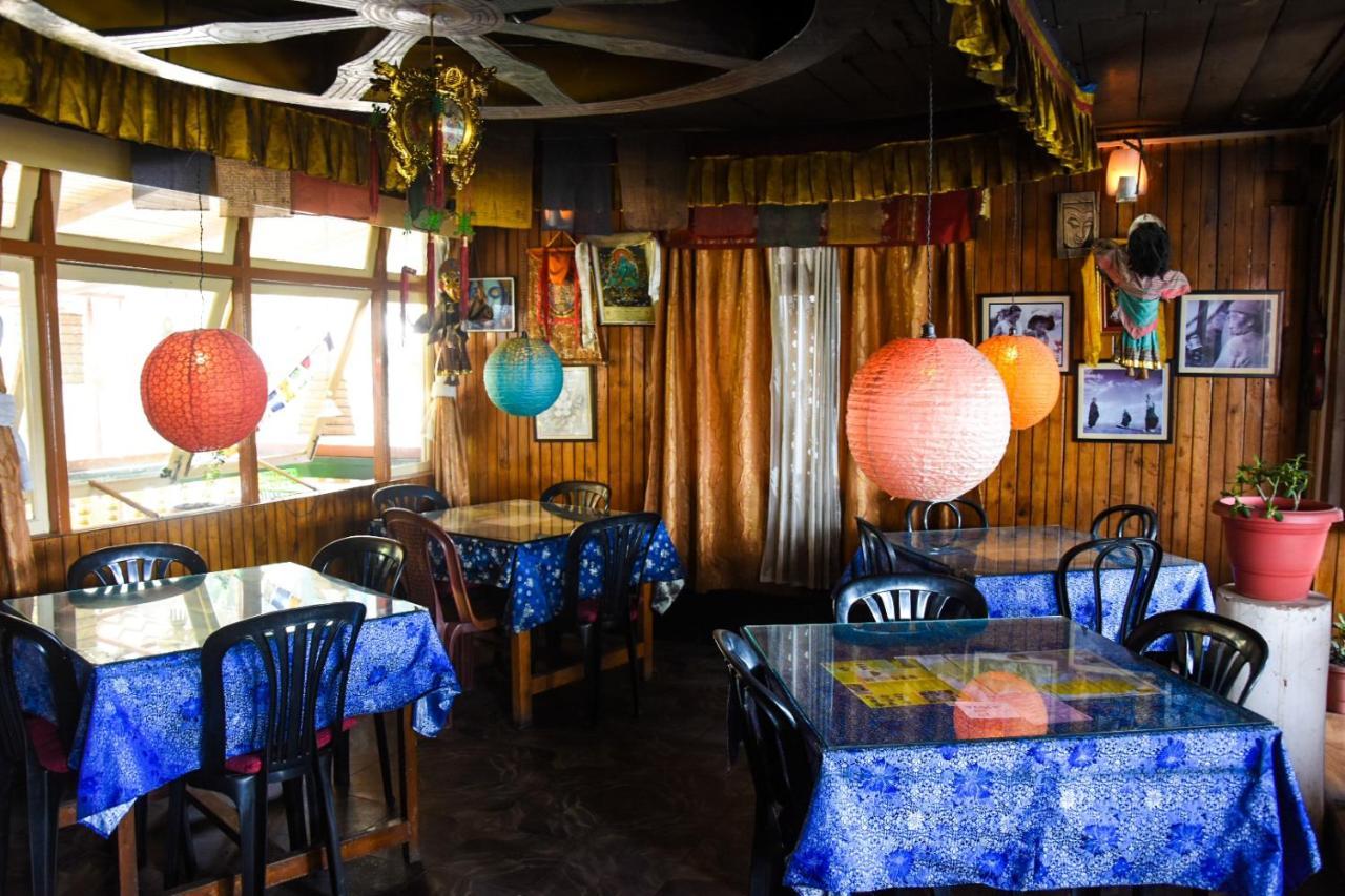 Hotel Kabur Pelling Luaran gambar