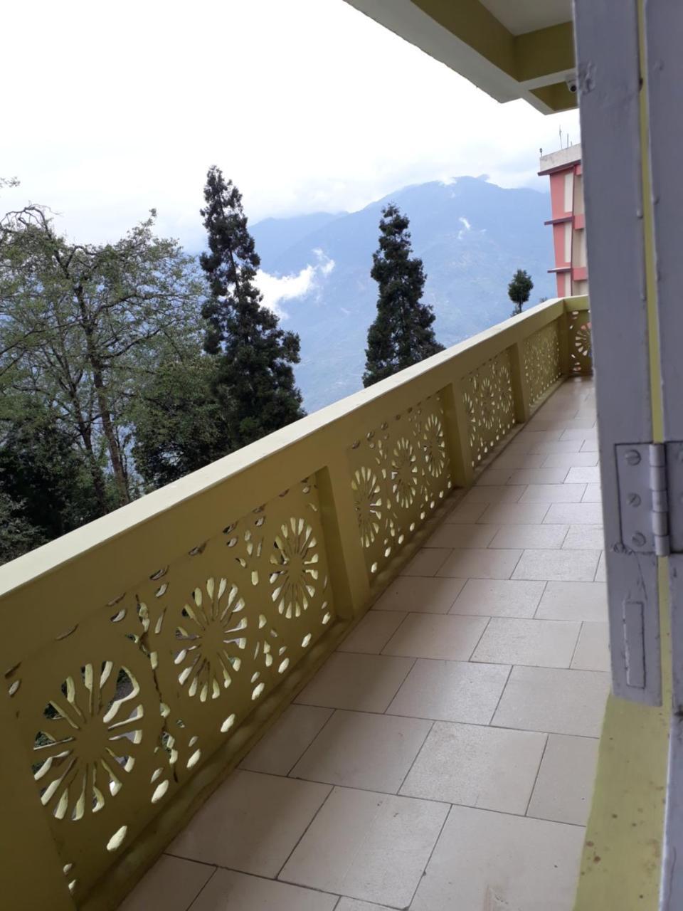 Hotel Kabur Pelling Luaran gambar